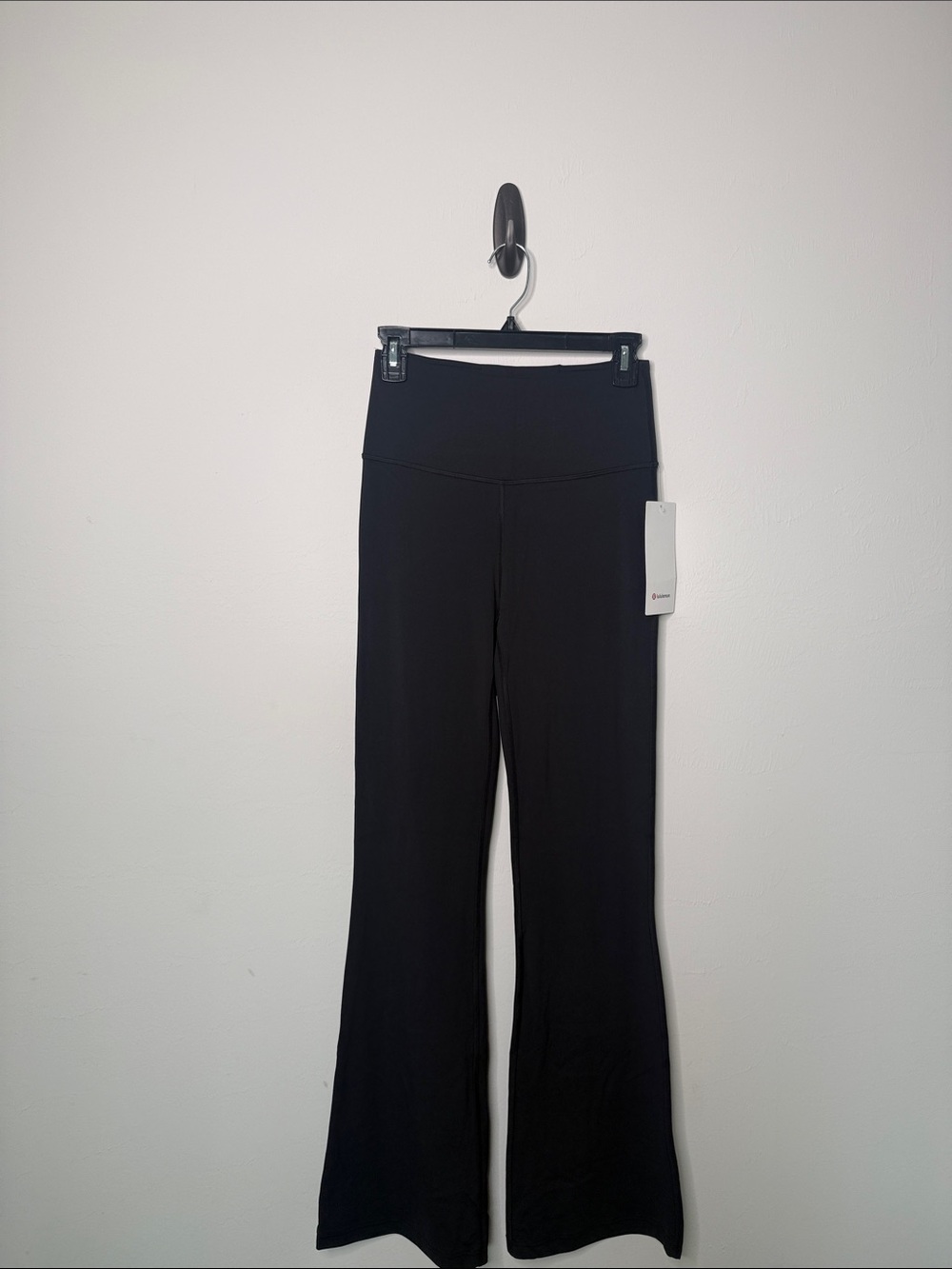 Lululemon Groove SHR Nulu Flared Pant *Regular